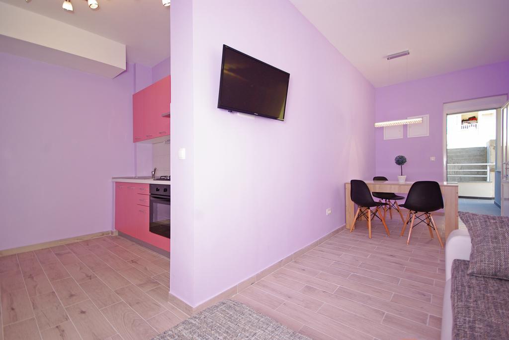 Apartments Макарска Екстериор снимка